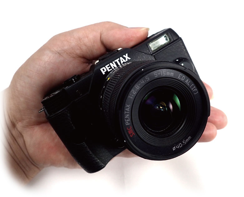接写機能からデジカメを選ぶ その1 使っているデジカメ PENTAX Q7 
